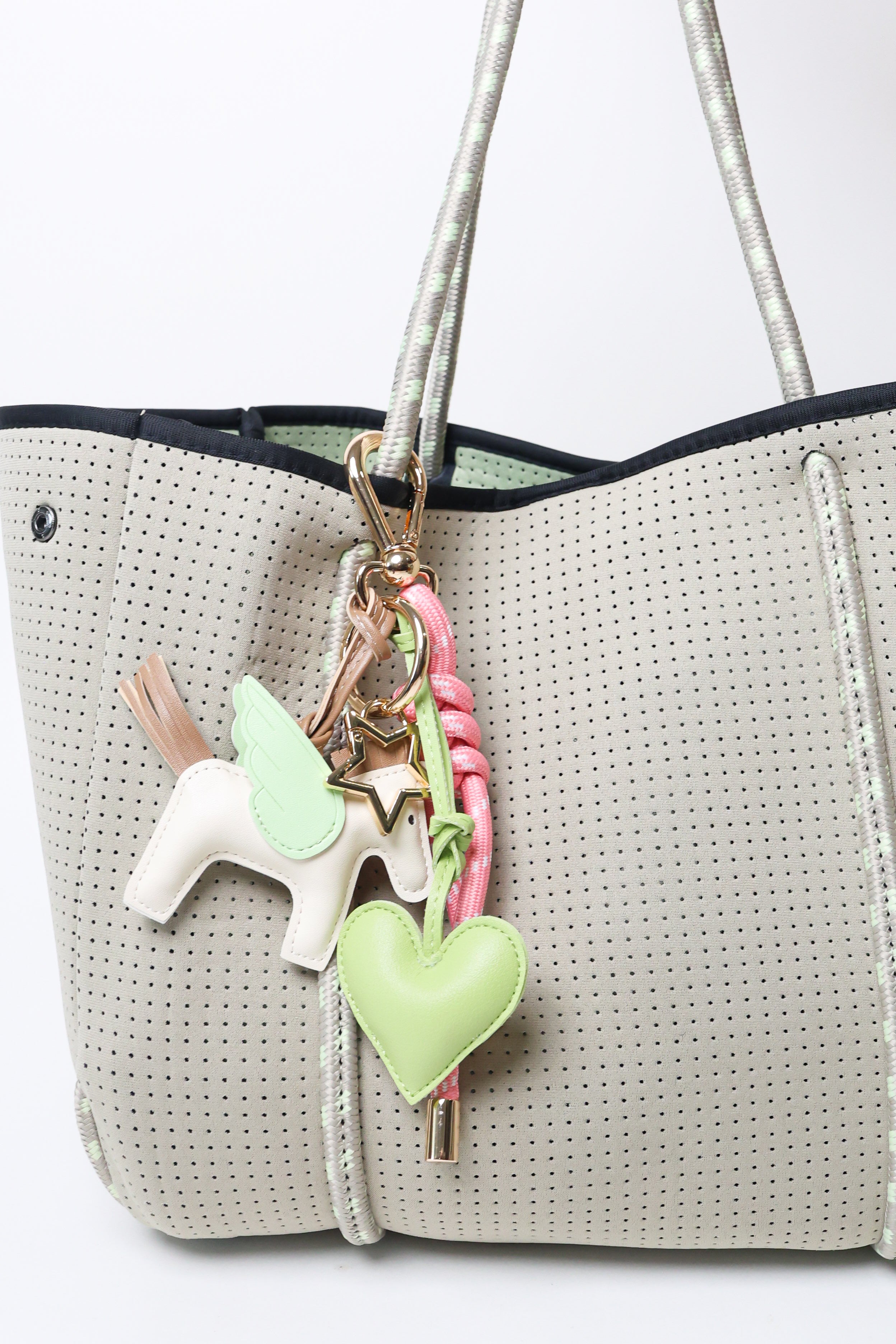Barbie 1 Bag Charm - Key Chain Barbie / Green Heart / White & Green Flying Horse