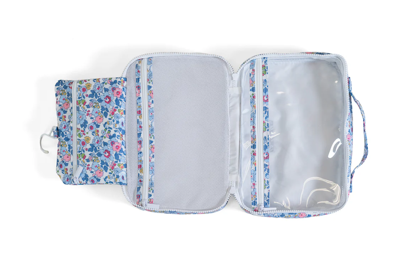 Bridgehampton Floral Bundle Up